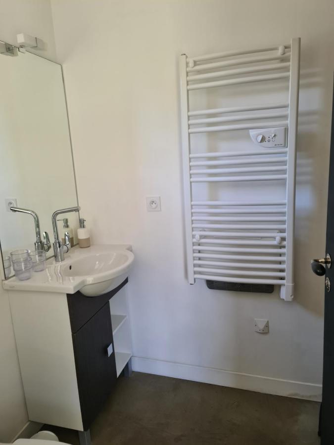 Apartamento Le Gite Des Cadieres Evenos Exterior foto
