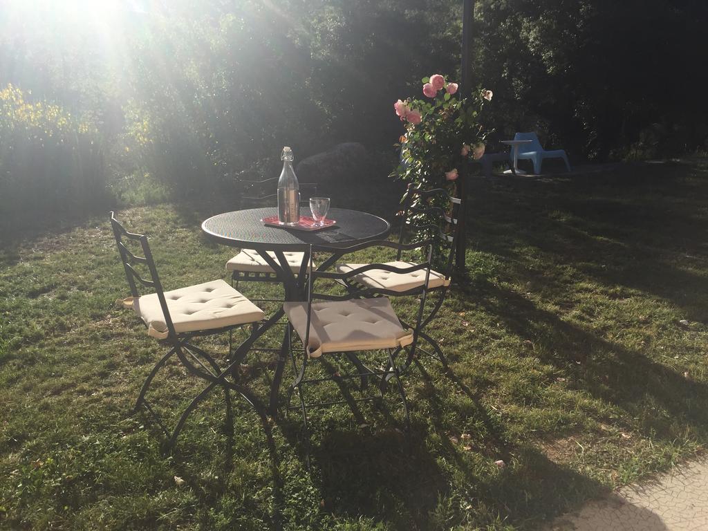 Apartamento Le Gite Des Cadieres Evenos Exterior foto